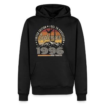 Né en Septembre 1996 - Anniversaire Septembre 1996 - Sweat à capuche Premium bio Homme - noir - Devant - Nico (187cm)