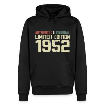 1952 Geburtstagsgeschenk 1952 Jahrgang 1952 Retro - Männer Premium Bio Hoodie - Schwarz - Vorne - Nico (187cm)