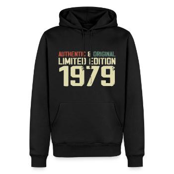1979 Geburtstagsgeschenk 1979 Jahrgang 1979 Retro - Männer Premium Bio Hoodie - Schwarz - Vorne - Nico (187cm)