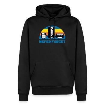 Vintage Never Forget I Audio Video Kassette VHS - Männer Premium Bio Hoodie - Schwarz - Vorne - Nico (187cm)