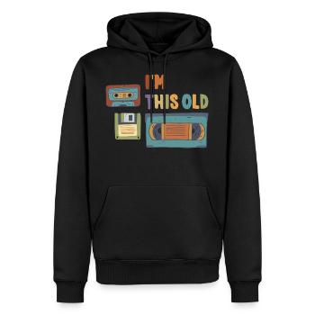 I'm This Old Vintage Retro 80er 90er Kassette - Männer Premium Bio Hoodie - Schwarz - Vorne - Nico (187cm)