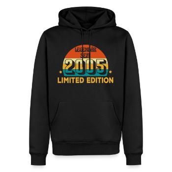 Legendär Seit 2005 Limited Edition geboren in 2005 - Männer Premium Bio Hoodie - Schwarz - Vorne - Nico (187cm)