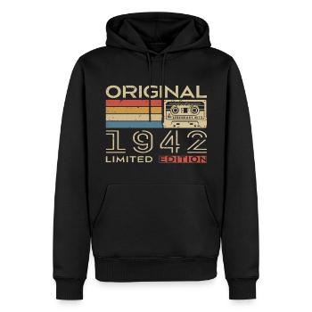 1942 Retro 1942 Geburtstagsgeschenk - Jahrgang 1942 - Männer Premium Bio Hoodie - Schwarz - Vorne - Nico (187cm)