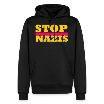 Stop Nazis - Männer Premium Bio Hoodie - Schwarz - Vorne - Nico (187cm)