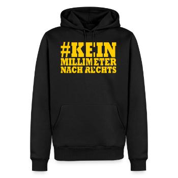 kein millimeter nach rechts - Männer Premium Bio Hoodie - Schwarz - Vorne - Nico (187cm)