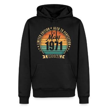 Legend of May 1971 Limited Edition - Männer Premium Bio Hoodie - Schwarz - Vorne - Nico (187cm)