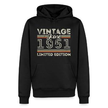 Juni 1951 Juni Geburtstagsgeschenk Juni 1951 - Männer Premium Bio Hoodie - Schwarz - Vorne - Nico (187cm)