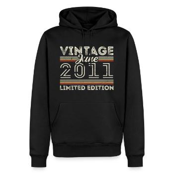 Juin 2011 Cadeau d’anniversaire de juin Juin 2011 - Sweat à capuche Premium bio Homme - noir - Devant - Nico (187cm)
