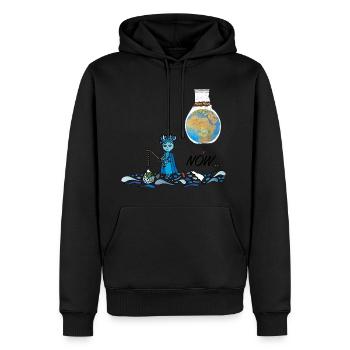 Plastic Planet - NOW... Die Hüter von Orbis - Männer Premium Bio Hoodie - Schwarz - Vorne - Nico (187cm)
