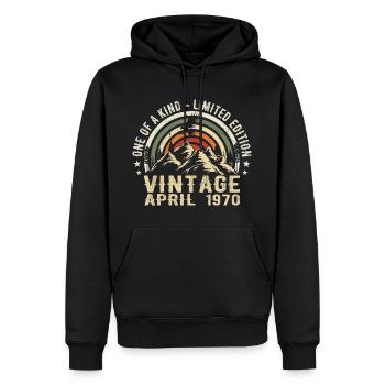 April 1970 Geburtstagsgeschenk - geboren im April 197 - Männer Premium Bio Hoodie - Schwarz - Vorne - Nico (187cm)