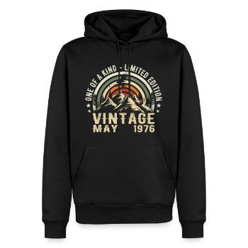 Nées en mai 1976 anniversaire mai 1976 - Sweat à capuche Premium bio Homme - noir - Devant - Nico (187cm)