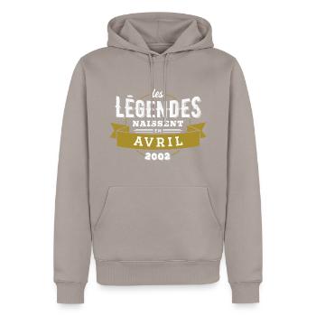 Les légendes naissent en avril 2002 - Sweat à capuche Premium bio Homme - taupe - Devant - Nico (187cm)