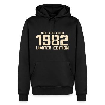 1982 Limited edition 1982 Geburtstag 1982 Retro - Männer Premium Bio Hoodie - Schwarz - Vorne - Nico (187cm)
