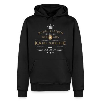 Ruhig bleiben Karlsruhe - Männer Premium Bio Hoodie - Schwarz - Vorne - Nico (187cm)