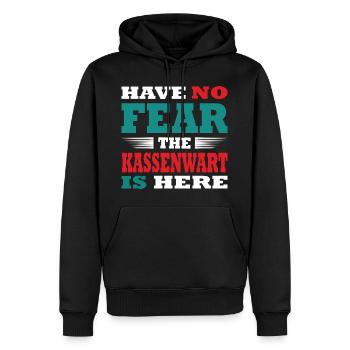 Have no Fear the Kassenwart is here Outfit - Männer Premium Bio Hoodie - Schwarz - Vorne - Nico (187cm)