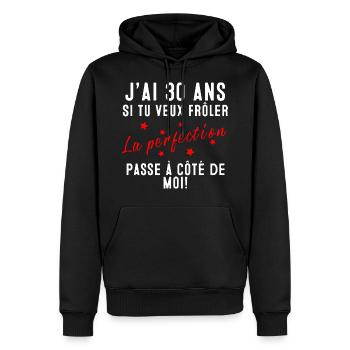 J’ai 30 ans cadeau anniversaire 30 ans humour - Sweat à capuche Premium bio Homme - noir - Devant - Nico (187cm)
