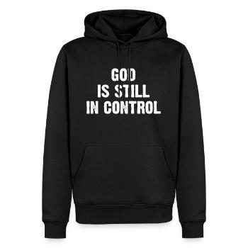 God Is Still In Control - Männer Premium Bio Hoodie - Schwarz - Vorne - Nico (187cm)