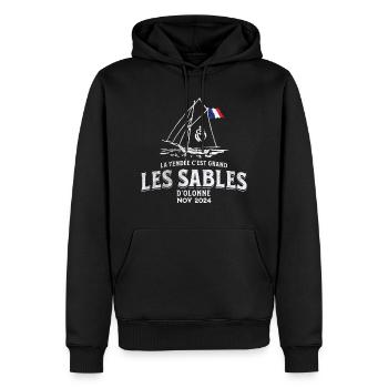 Die Vendée ist groß im Jahr 2024 - Männer Premium Bio Hoodie - Schwarz - Vorne - Nico (187cm)