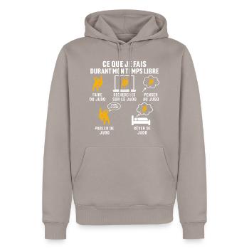 Faire du judo - Sweat à capuche Premium bio Homme - taupe - Devant - Nico (187cm)