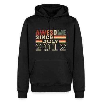 Juillet 2012 Cadeau d’anniversaire Juillet 2012 Millésime - Sweat à capuche Premium bio Homme - noir - Devant - Nico (187cm)
