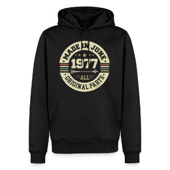 Juni 1977 Geburtstagsgeschenk Juni 1977 Juni 1977 - Männer Premium Bio Hoodie - Schwarz - Vorne - Nico (187cm)