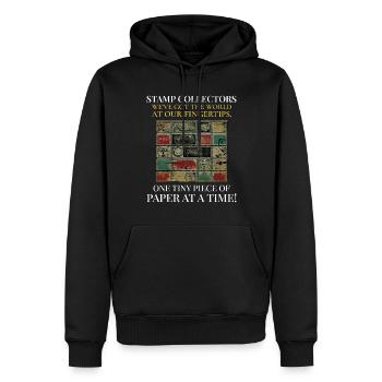 Philatelie's Delight: Briefmarkensammler vereinen sich - Männer Premium Bio Hoodie - Schwarz - Vorne - Nico (187cm)