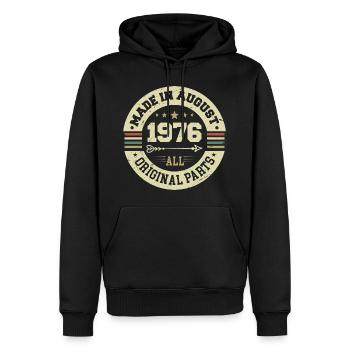 August 1976 Geburtstagsgeschenk August 1976 August - Männer Premium Bio Hoodie - Schwarz - Vorne - Nico (187cm)