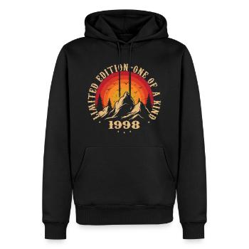 Jahrgang 1998 Retro 1998 Jubiläumsgeschenk 1998 - Männer Premium Bio Hoodie - Schwarz - Vorne - Nico (187cm)