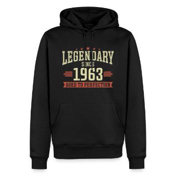 Legendär seit 1963 - Männer Premium Bio Hoodie - Schwarz - Vorne - Nico (187cm)
