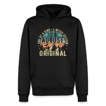 August 2012 - Geboren Im August 2012 - Geburtstags - Männer Premium Bio Hoodie - Schwarz - Vorne - Nico (187cm)