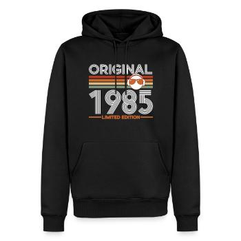 1985 - Sweat à capuche Premium bio Homme - noir - Devant - Nico (187cm)