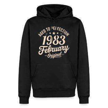Février 1983 - February 1983 - Sweat à capuche Premium bio Homme - noir - Devant - Nico (187cm)
