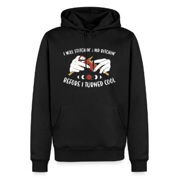 J’étais cousue et bitchin' tricot - Sweat à capuche Premium bio Homme - noir - Devant - Nico (187cm)
