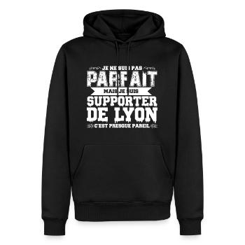 Je ne suis pas parfait mais je supporte Lyon - Sweat à capuche Premium bio Homme - noir - Devant - Nico (187cm)