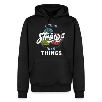 Knitting I Turn Strings into Things - Männer Premium Bio Hoodie - Schwarz - Vorne - Nico (187cm)
