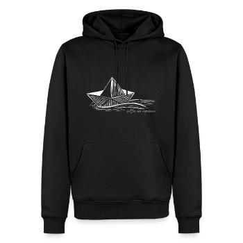 schwimmendes Papierboot baltic sea experience - Männer Premium Bio Hoodie - Schwarz - Vorne - Nico (187cm)