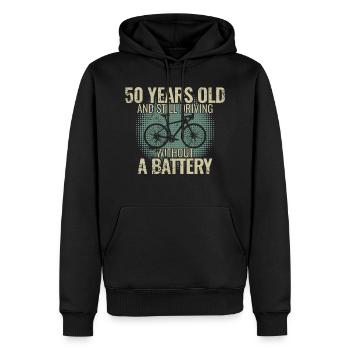 50 ans et toujours sans batterie - Sweat à capuche Premium bio Homme - noir - Devant - Nico (187cm)