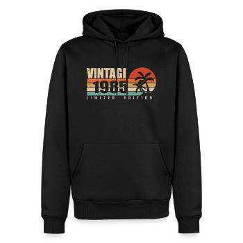 1985 Jubiläumsjahr Originaljahrgang 1985 - Männer Premium Bio Hoodie - Schwarz - Vorne - Nico (187cm)