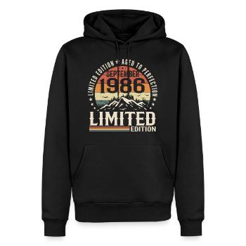 September 1986, September 1986 Geburtstagsgeschenk - Männer Premium Bio Hoodie - Schwarz - Vorne - Nico (187cm)
