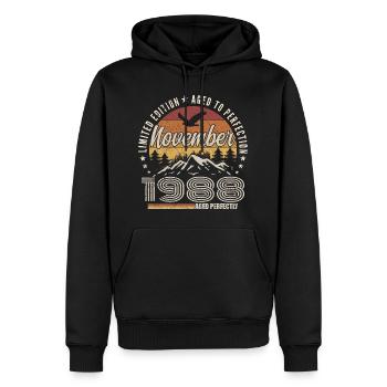 Legenden November 1988 Jahrgang November 1988 - Männer Premium Bio Hoodie - Schwarz - Vorne - Nico (187cm)