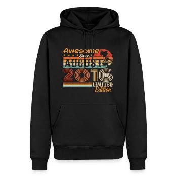 2016 August Geschenkidee August 2016 - Männer Premium Bio Hoodie - Schwarz - Vorne - Nico (187cm)