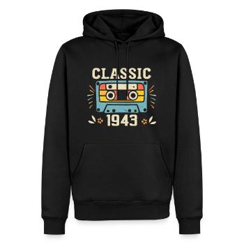 Vintage 1943 Cassette D'anniversaire Rétro 1943 - Sweat à capuche Premium bio Homme - noir - Devant - Nico (187cm)
