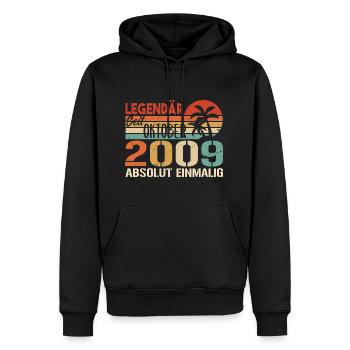 Legenden werden im Oktober 2009 geboren - 2009 - Männer Premium Bio Hoodie - Schwarz - Vorne - Nico (187cm)