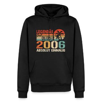 Legenden werden im Oktober 2006 geboren - 2006 - Männer Premium Bio Hoodie - Schwarz - Vorne - Nico (187cm)