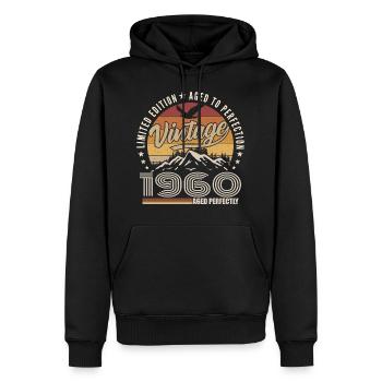 1960 Geschenk 65. Jubiläum 1960 Jahrgang 1960er Jahre - Männer Premium Bio Hoodie - Schwarz - Vorne - Nico (187cm)