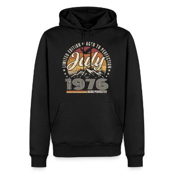 Juli 1976 Geschenk zum 49-jährigen Jubiläum Juli 1976 - Männer Premium Bio Hoodie - Schwarz - Vorne - Nico (187cm)