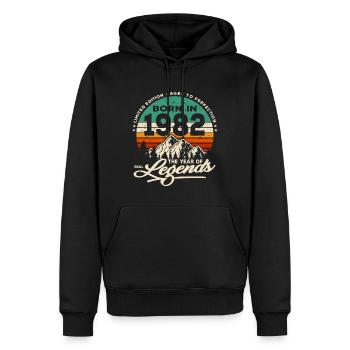 Legenden werden 1982 geboren - Männer Premium Bio Hoodie - Schwarz - Vorne - Nico (187cm)