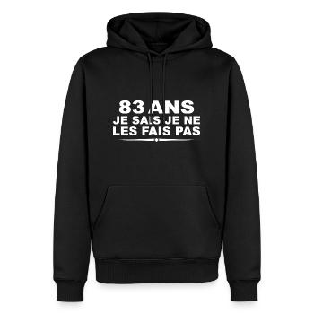 83 Jahre alt | Humor Geschenk zum 83. Geburtstag - Männer Premium Bio Hoodie - Schwarz - Vorne - Nico (187cm)