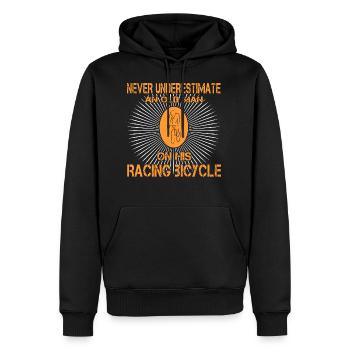 Never underestimate an old man - Männer Premium Bio Hoodie - Schwarz - Vorne - Nico (187cm)