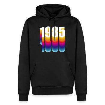 1985 - Männer Premium Bio Hoodie - Schwarz - Vorne - Nico (187cm)